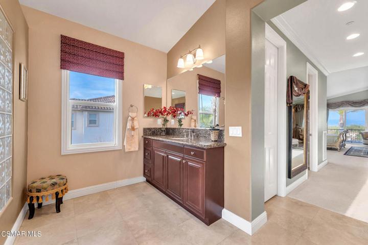 7352 Zaharias Ct  -  HsHProd 90