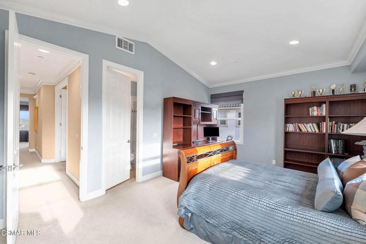 7352 Zaharias Ct  -  HsHProd 74.jpg