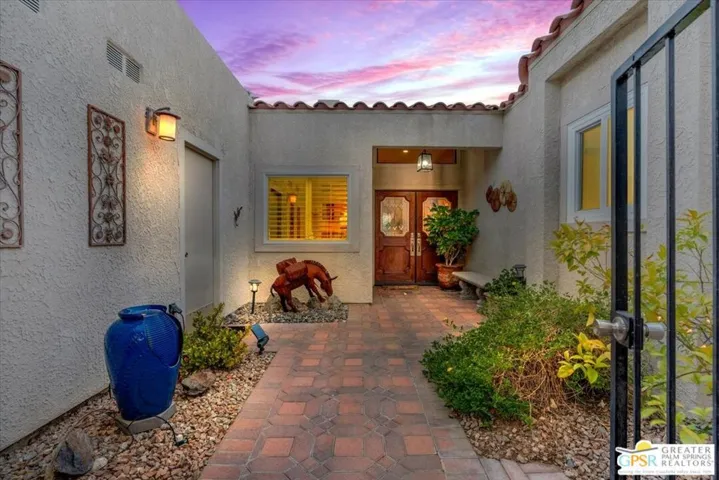 Entry Courtyard