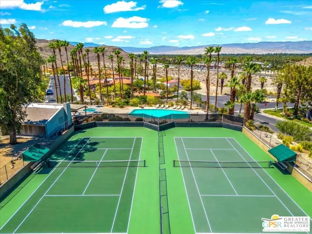 Community Tennis Courts