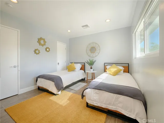 4240 E Calle San Antonio, Palm Springs, California 92264