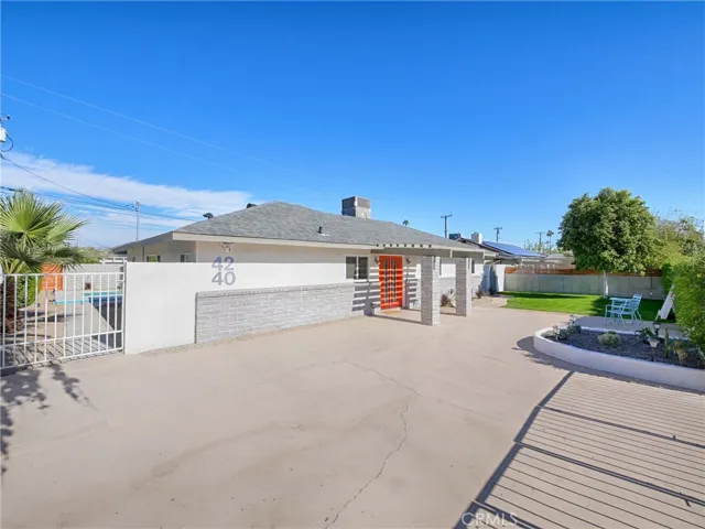 4240 E Calle San Antonio, Palm Springs, California 92264