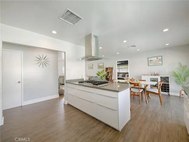 4240 E Calle San Antonio, Palm Springs, California 92264