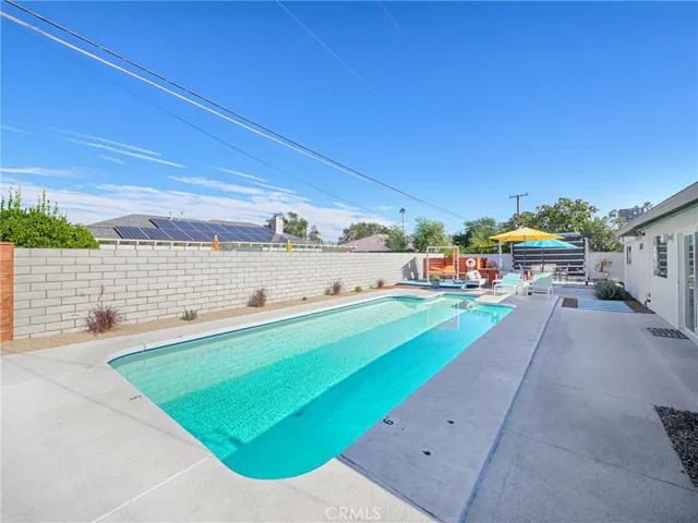 4240 E Calle San Antonio, Palm Springs, California 92264