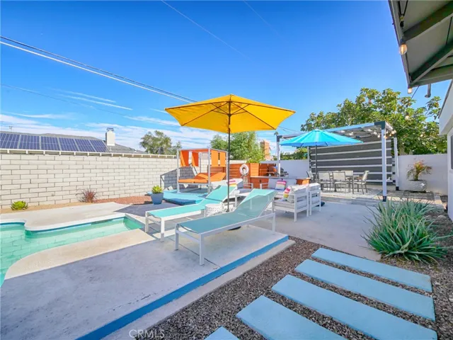 4240 E Calle San Antonio, Palm Springs, California 92264