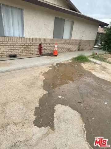 11661 White Avenue, Adelanto, California 92301