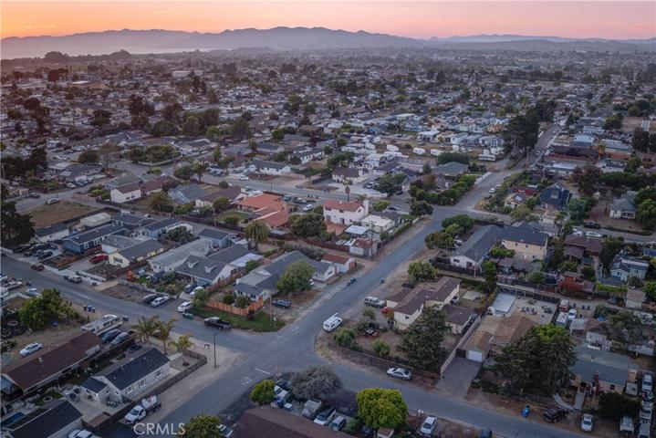 2431 Ocean Street, Oceano, California 93445