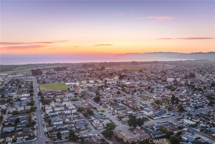 2431 Ocean Street, Oceano, California 93445