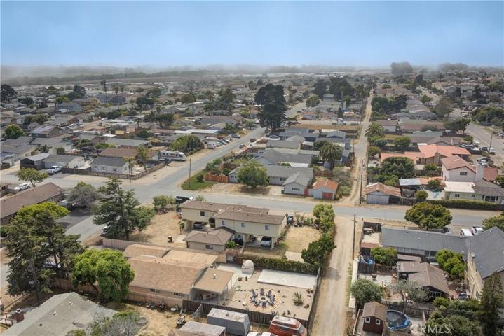 2431 Ocean Street, Oceano, California 93445