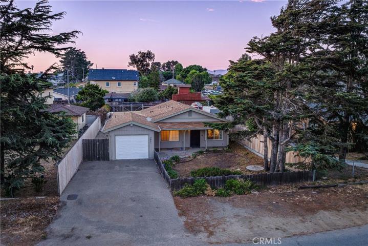 2431 Ocean Street, Oceano, California 93445