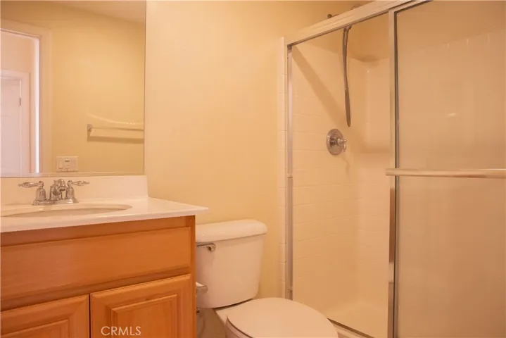 downstairs full bathroom