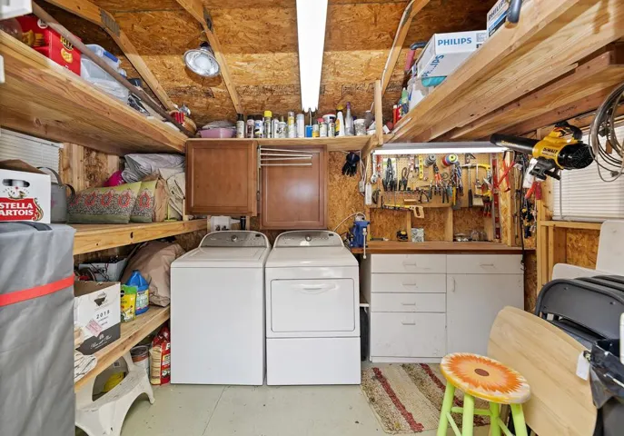 024_Storage Shed & Laundry