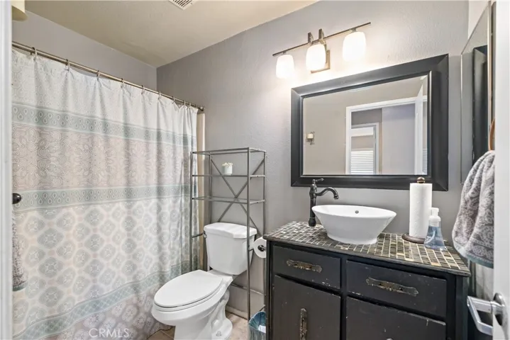 Downstairs Full Bath
