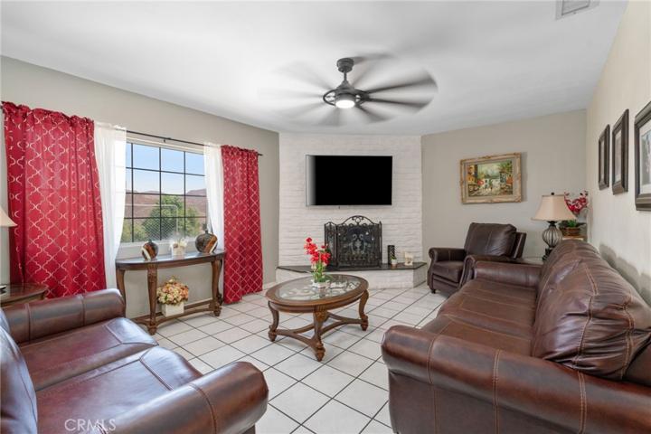 19601 Francisca Avenue, Corona, California 92881