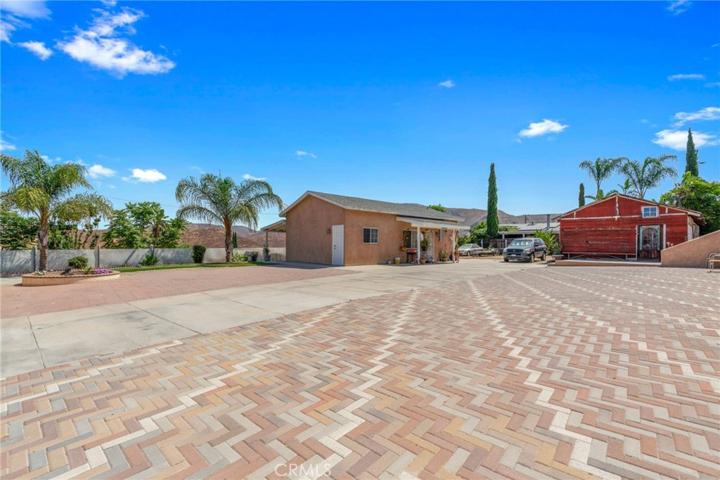 19601 Francisca Avenue, Corona, California 92881