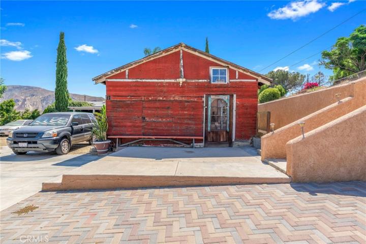 19601 Francisca Avenue, Corona, California 92881