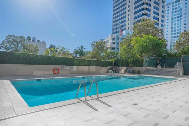865 Comstock Avenue Unit 17A, Los Angeles, California 90024