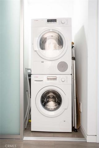 865 Comstock Avenue Unit 17A, Los Angeles, California 90024