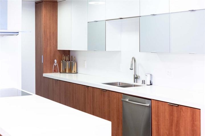 865 Comstock Avenue Unit 17A, Los Angeles, California 90024
