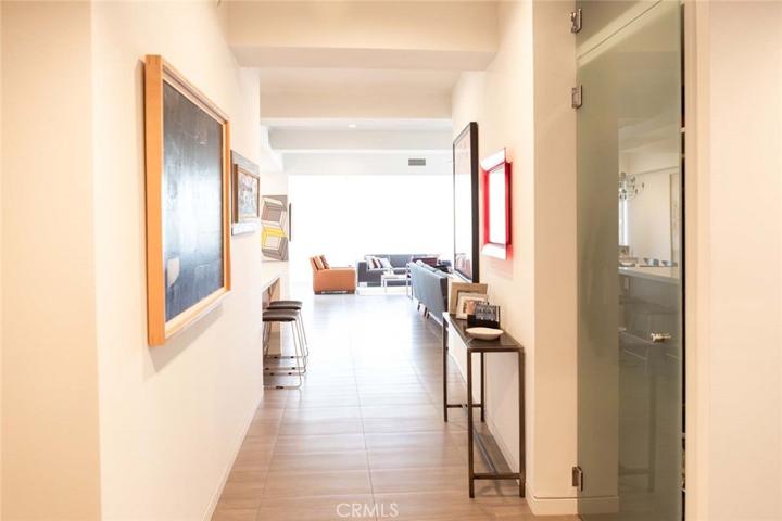865 Comstock Avenue Unit 17A, Los Angeles, California 90024