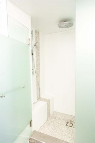 865 Comstock Avenue Unit 17A, Los Angeles, California 90024