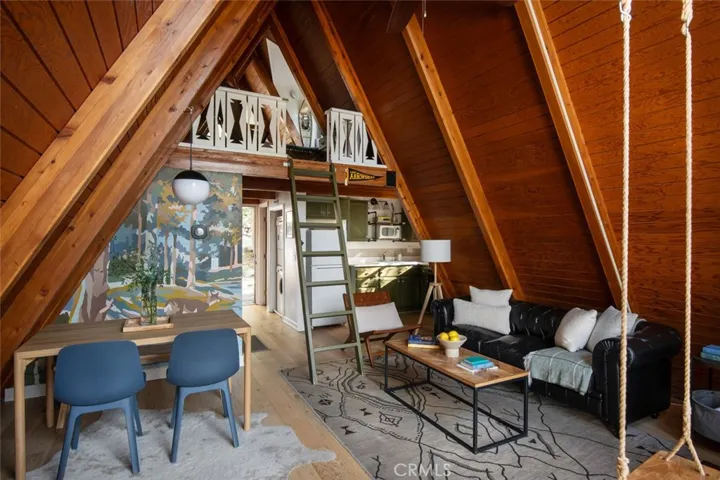 27590 Burnt Mill Drive, Lake Arrowhead, California 92352
