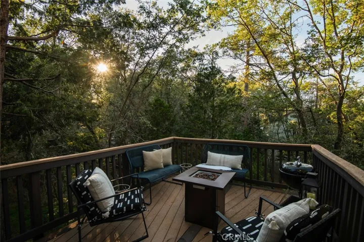 27590 Burnt Mill Drive, Lake Arrowhead, California 92352