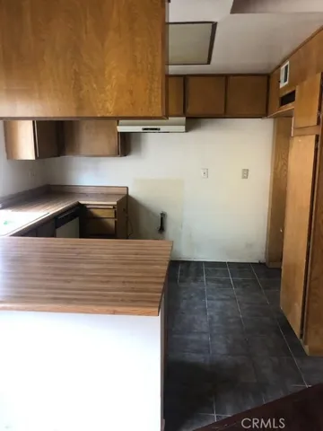 841 W Raymond Street, Compton, California 90220