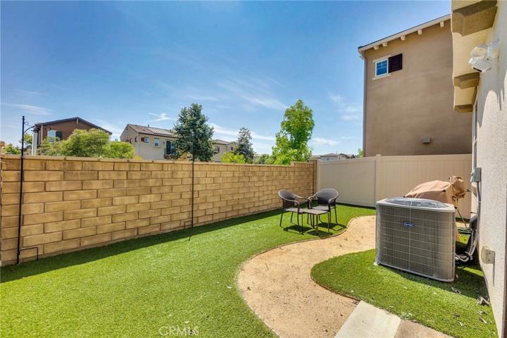 204 Townsite Promenade, Camarillo, California 93010
