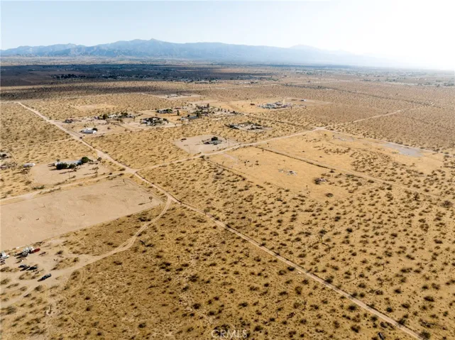 0 S Road, Phelan, California 92371