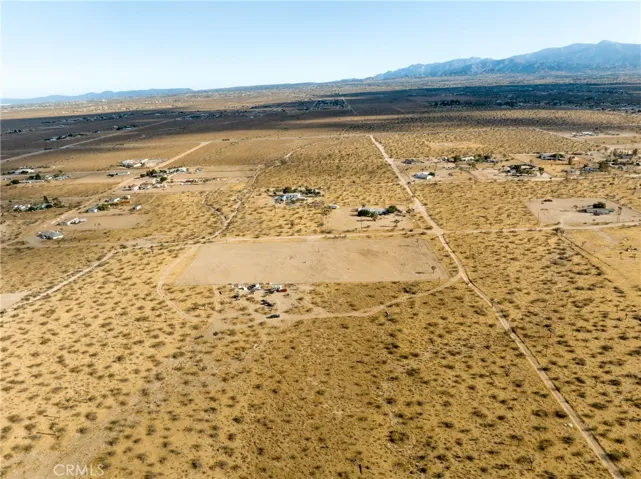 0 S Road, Phelan, California 92371