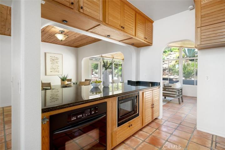 76 La Garza Street, Pismo Beach, California 93449