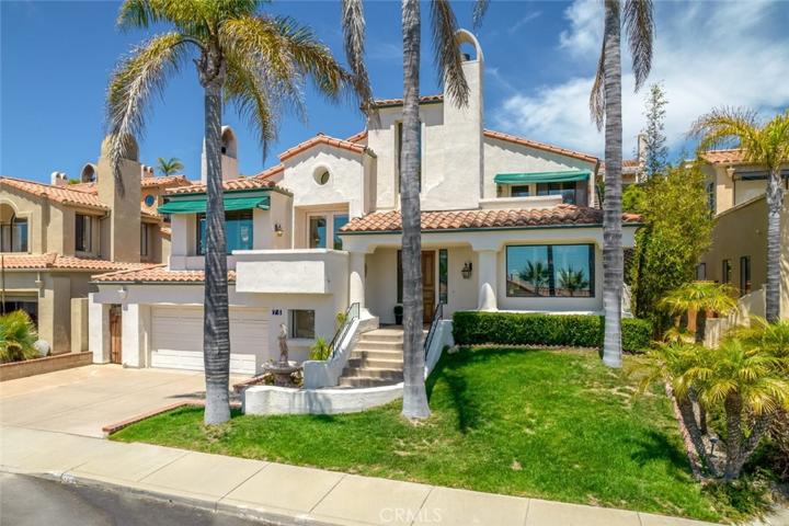76 La Garza Street, Pismo Beach, California 93449