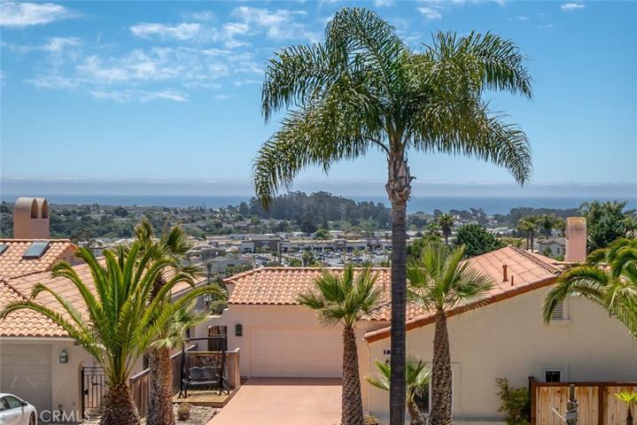 76 La Garza Street, Pismo Beach, California 93449