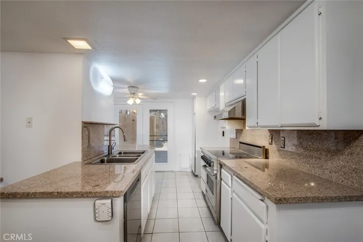57815 San Tropeze Drive, Yucca Valley, California 92284