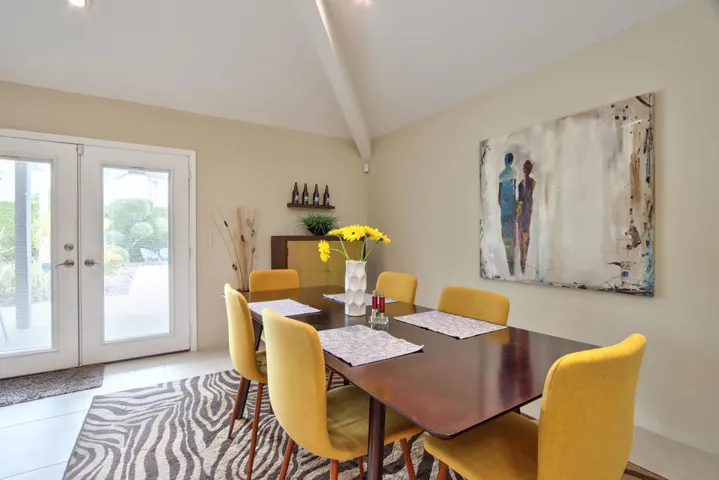 15-Dining-Room