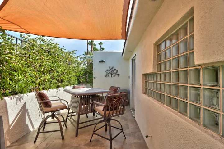 76-Front-Patio