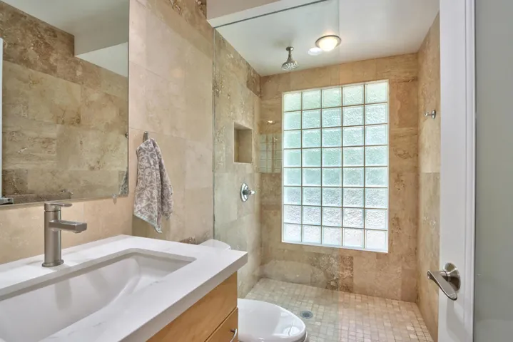 41-Bathroom-2