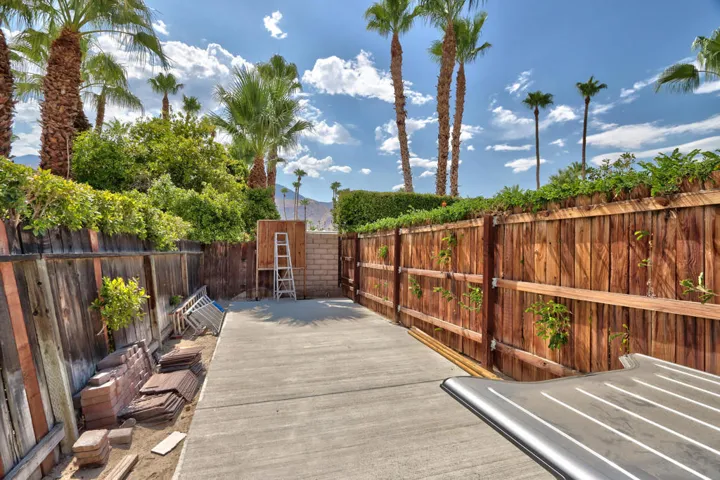 74-Backyard