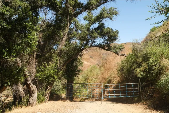 28570 Williams Canyon Road, Silverado Canyon, California 92676