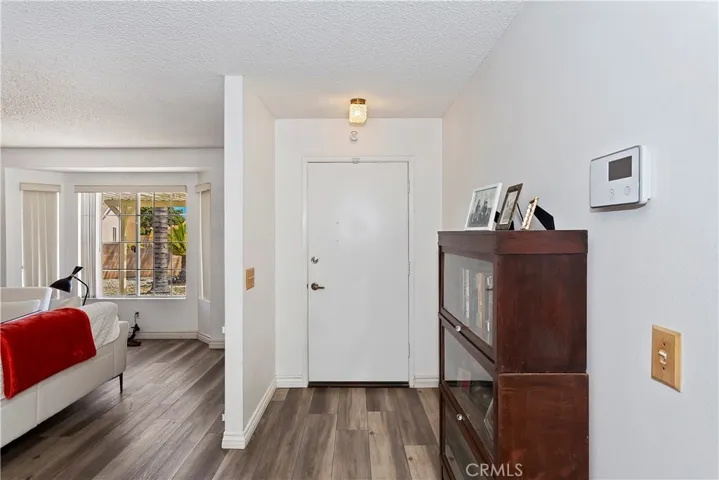 1002 La Casa Way, Hemet, California 92545