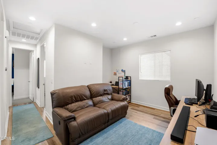 1625 Range Rd MLS-32
