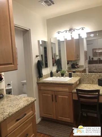 42196 Omar Place, Palm Desert, California 92211