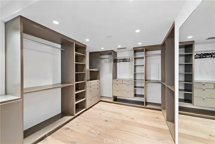 2623 Victoria Drive, Laguna Beach, California 92651