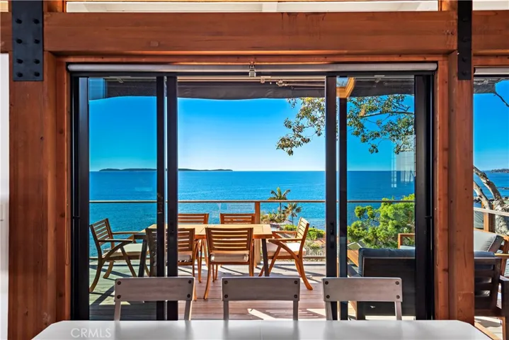 2623 Victoria Drive, Laguna Beach, California 92651