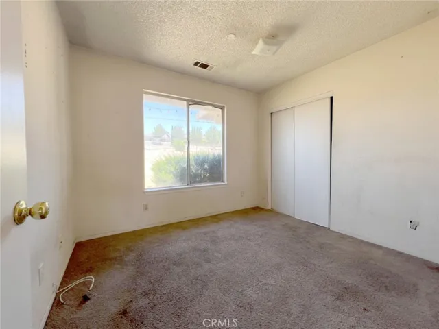 18624 Lilac Street, Hesperia, California 92345
