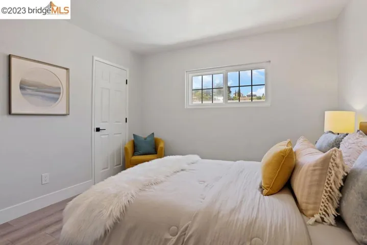 15 Cooke Avenue, Crockett, California 94525