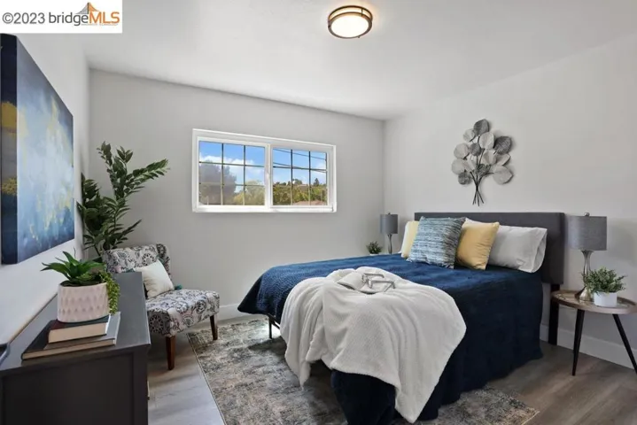 15 Cooke Avenue, Crockett, California 94525