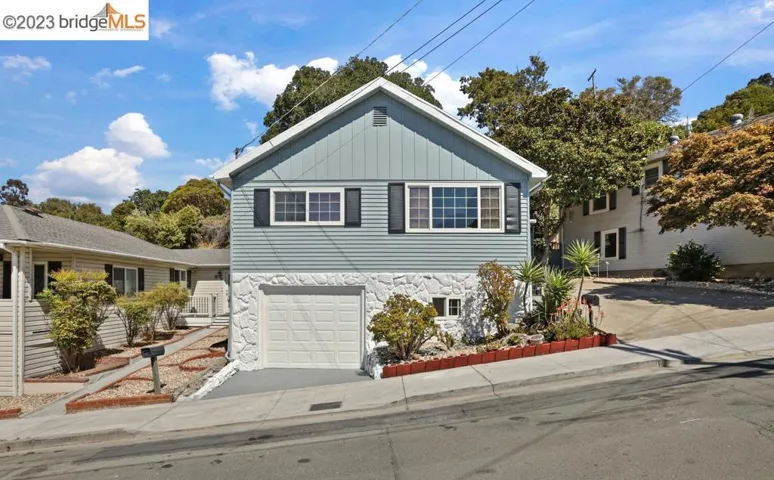 15 Cooke Avenue, Crockett, California 94525
