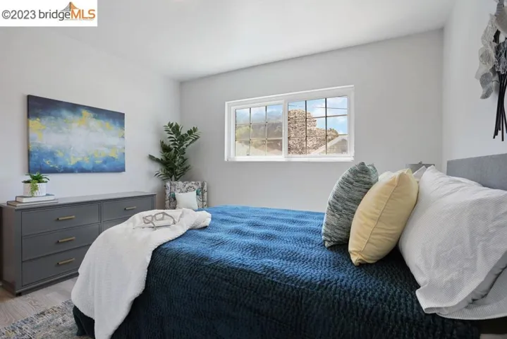 15 Cooke Avenue, Crockett, California 94525